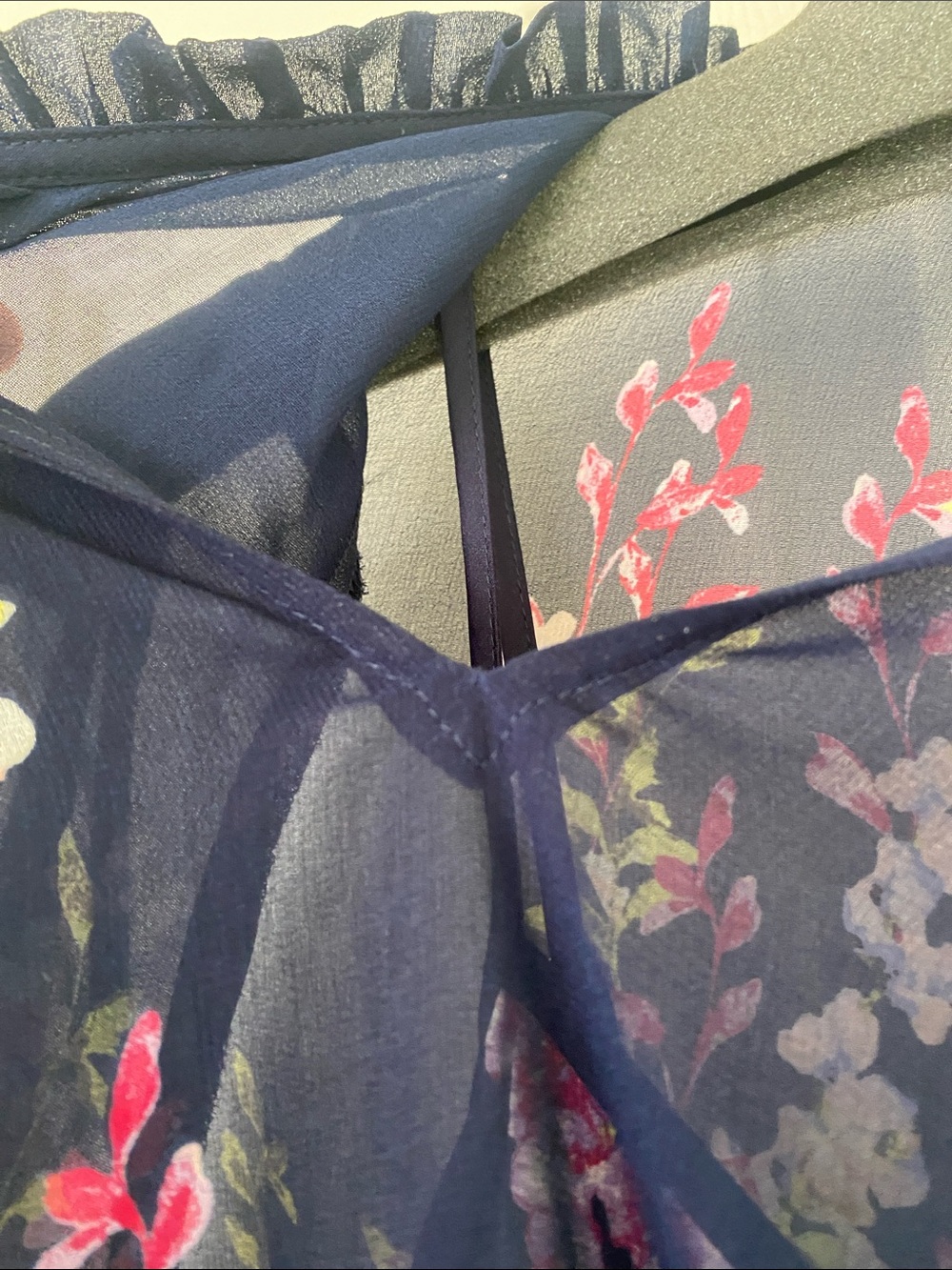 White House Black Market Navy Floral Sheer Blouson - Picture 3 of 9